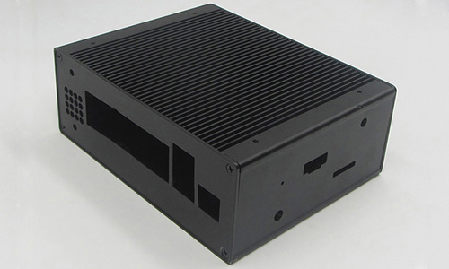 鋁型材運用在控制器電源外殼上的優勢有哪些？